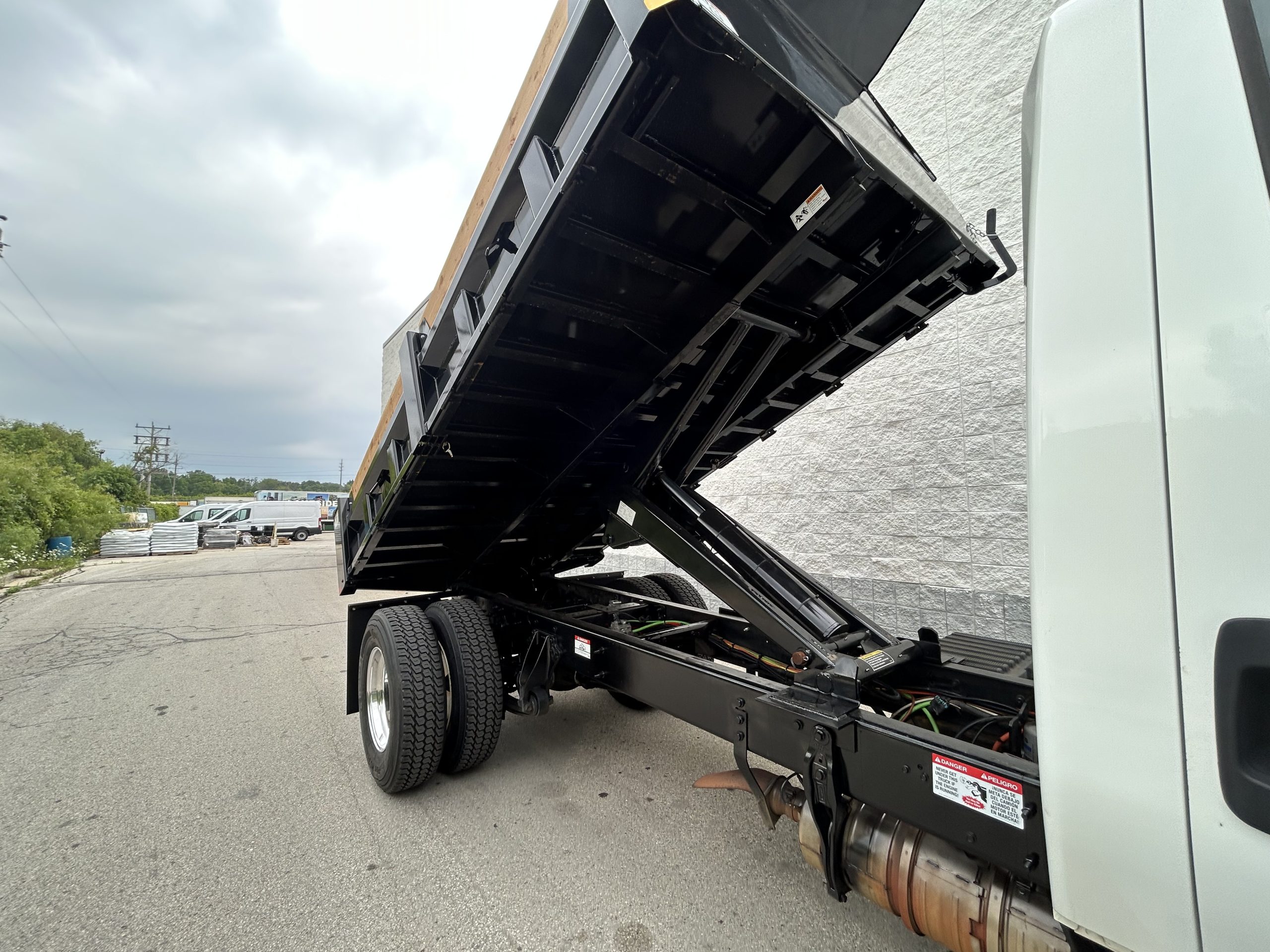 2019 INTERNATIONAL 4300 UT18197-10 2019 INTERNATIONAL 4300 UT18197-10