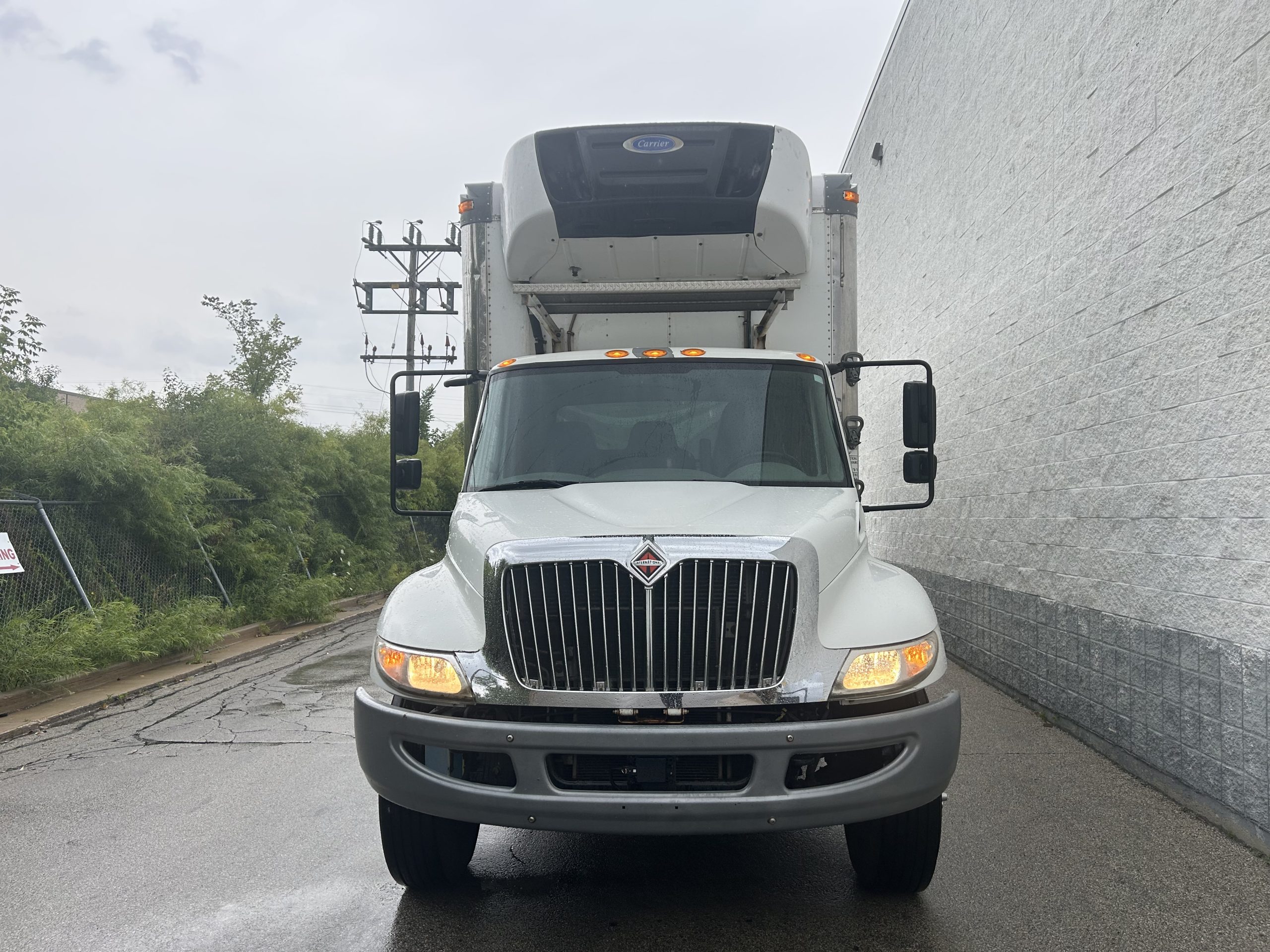 2019 International 4300 UT18208-11 2019 International 4300 UT18208-11