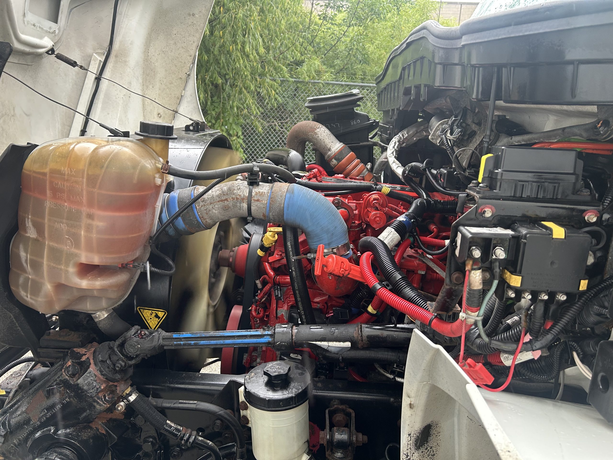 2019 International 4300 UT18208-24 2019 International 4300 UT18208-24