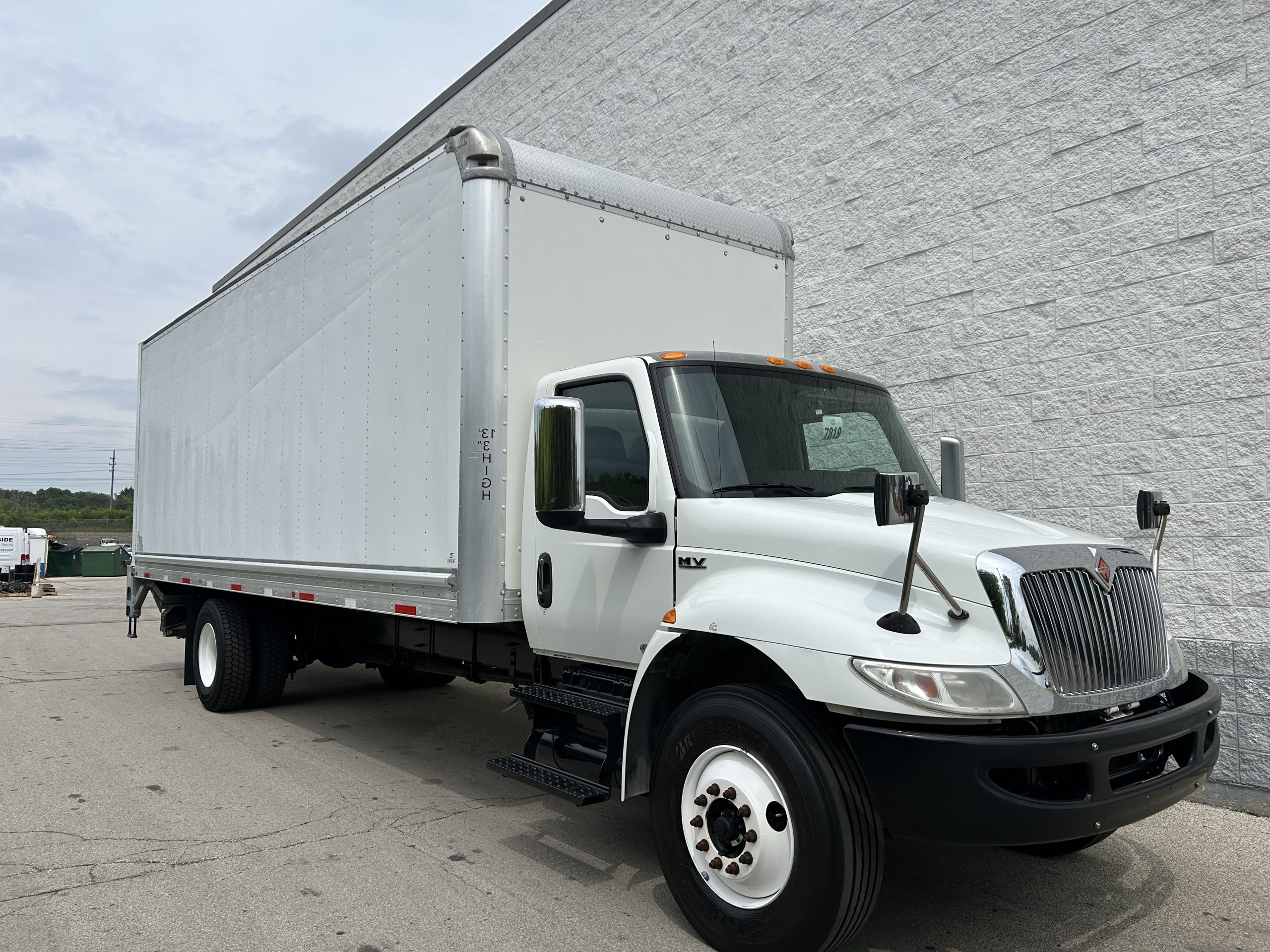 2020 INTERNATIONAL MV607 2020 INTERNATIONAL MV607 - image 1 of 6