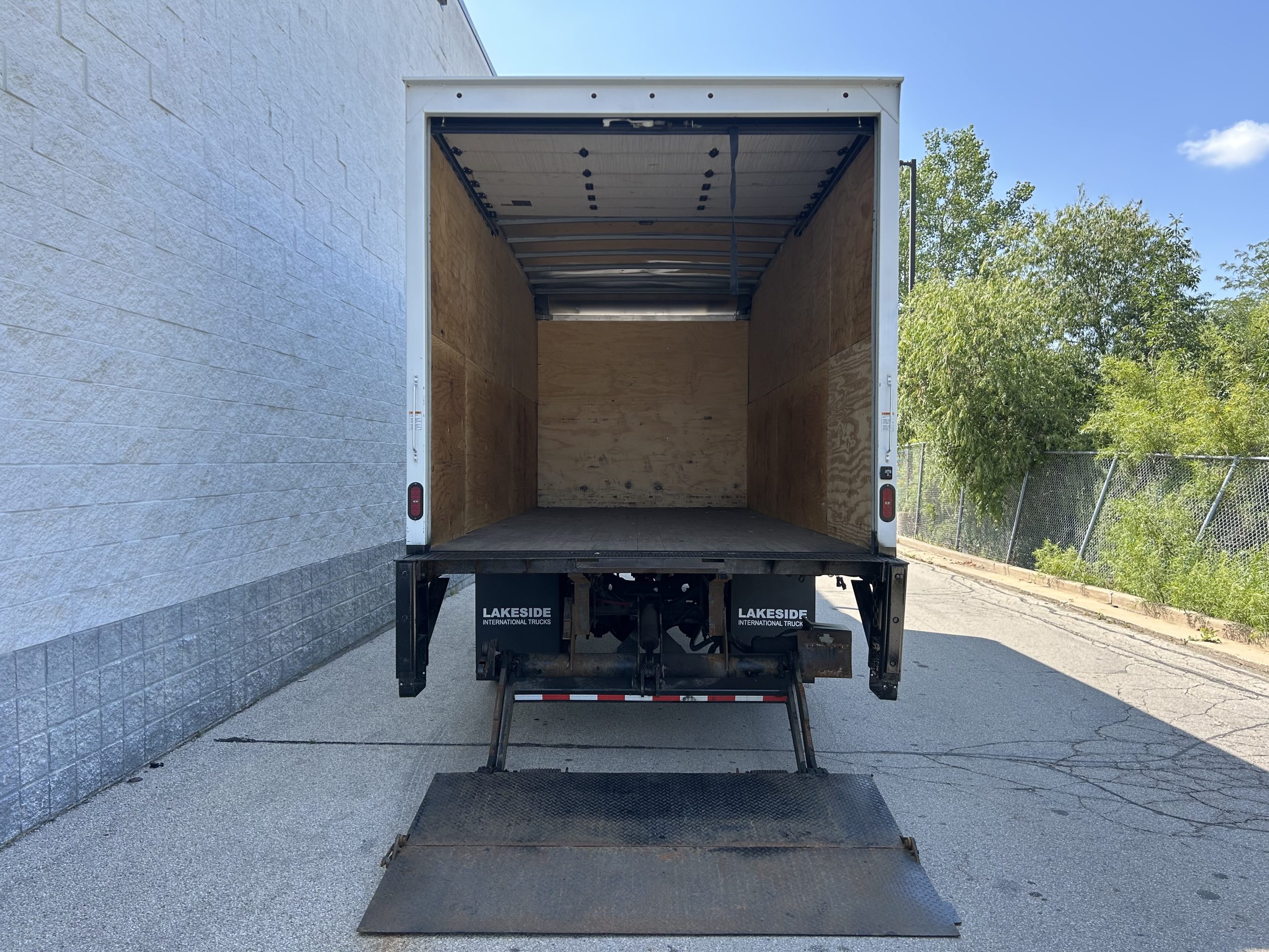 2020 INTERNATIONAL MV607 2020 INTERNATIONAL MV607 - image 3 of 6