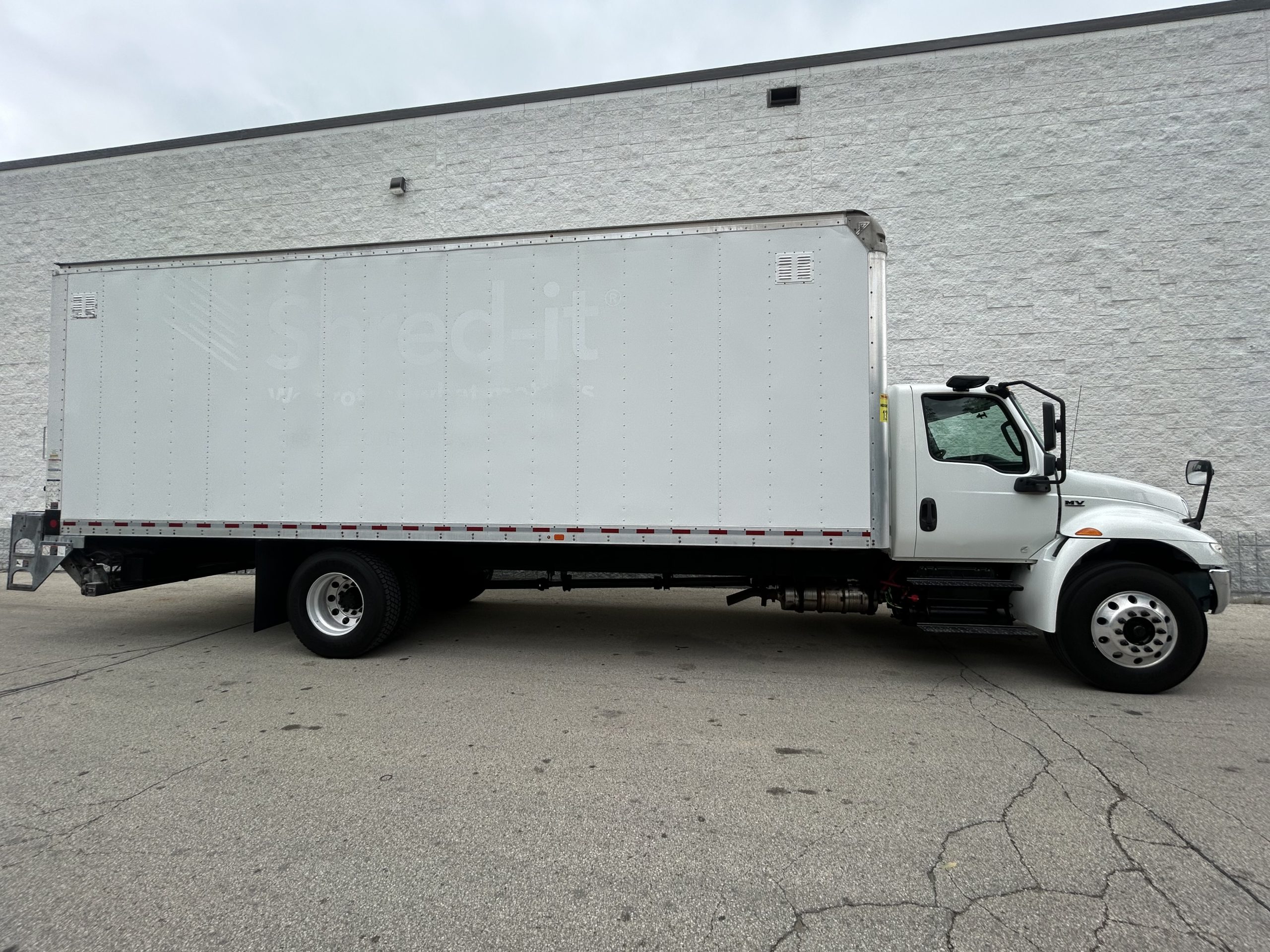 2019 INTERNATIONAL MV607 2019 INTERNATIONAL MV607 - image 2 of 6