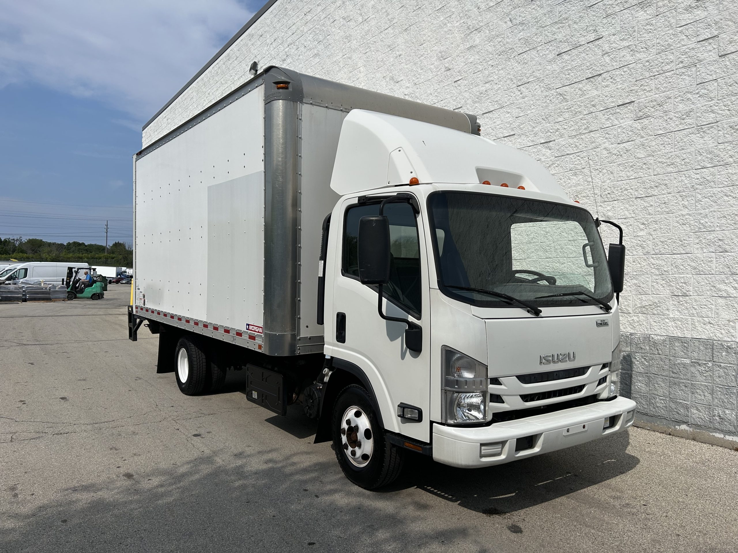 2020 Isuzu NPR HD 2020 Isuzu NPR HD - image 1 of 6