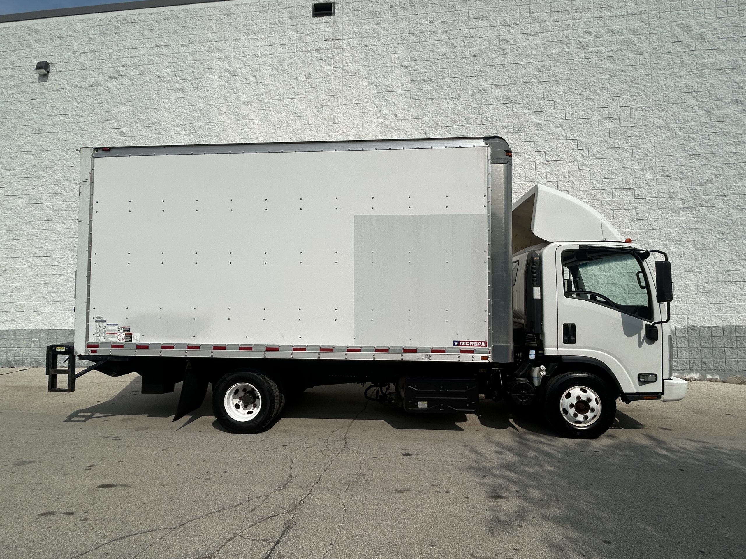 2020 Isuzu NPR HD 2020 Isuzu NPR HD - image 6 of 6